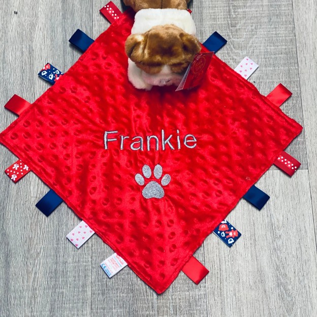 Personalized Pet Embroidery Comforter Ribbon Taggie | BKPet77