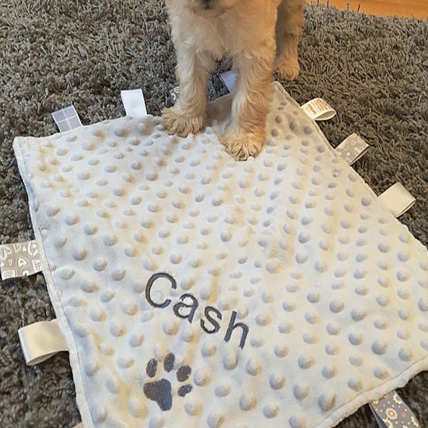 Personalized Pet Embroidery Comforter Ribbon Taggie | BKPet77