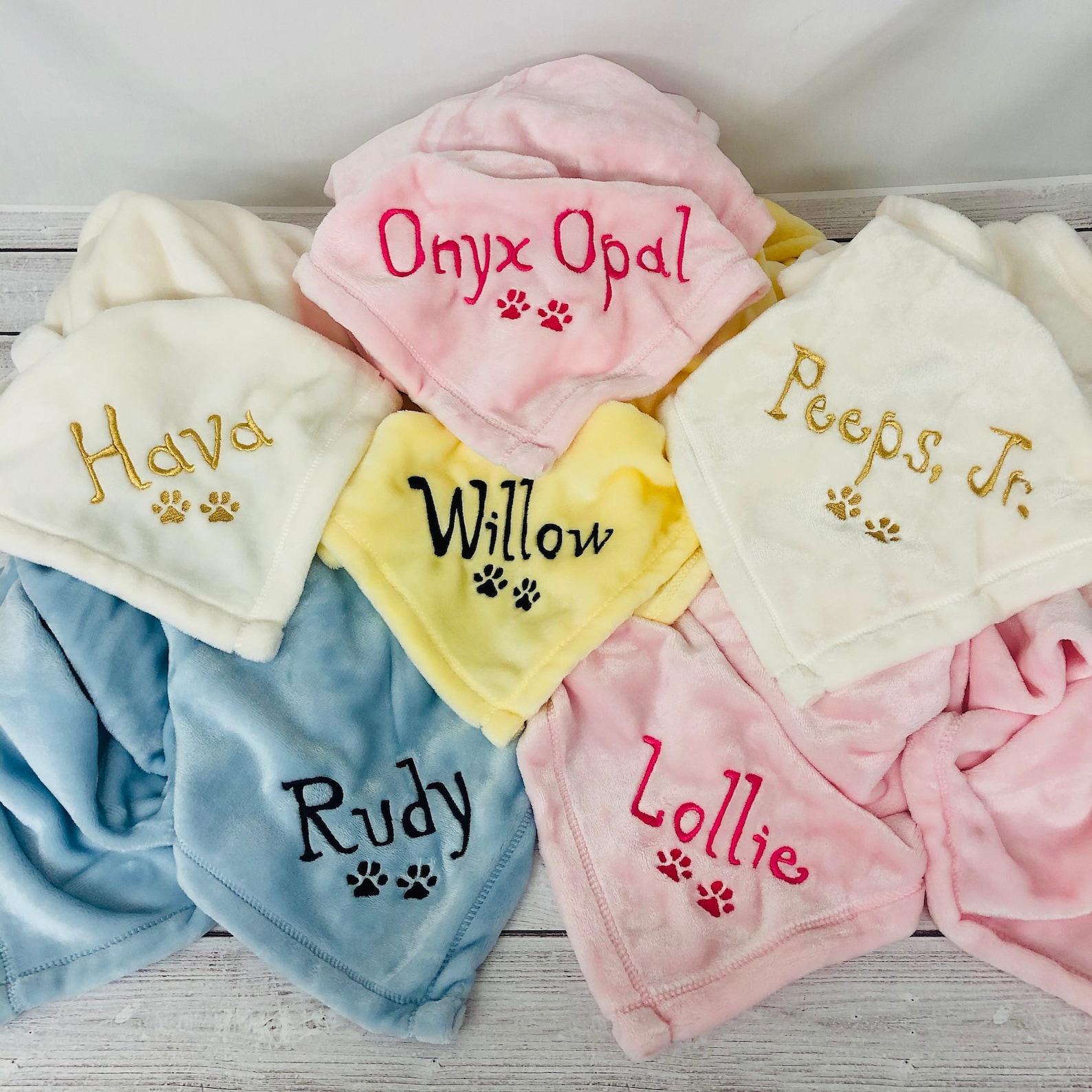 Personalized Cozy Pet Blanket for Comfort & Unique | BKPet61
