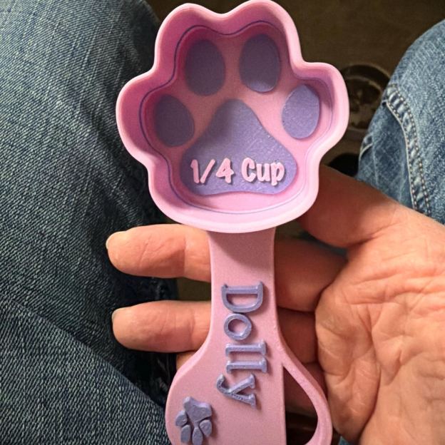 Personalized 3D Printed Paw Shaped Dog Food Scoop | BKPet369