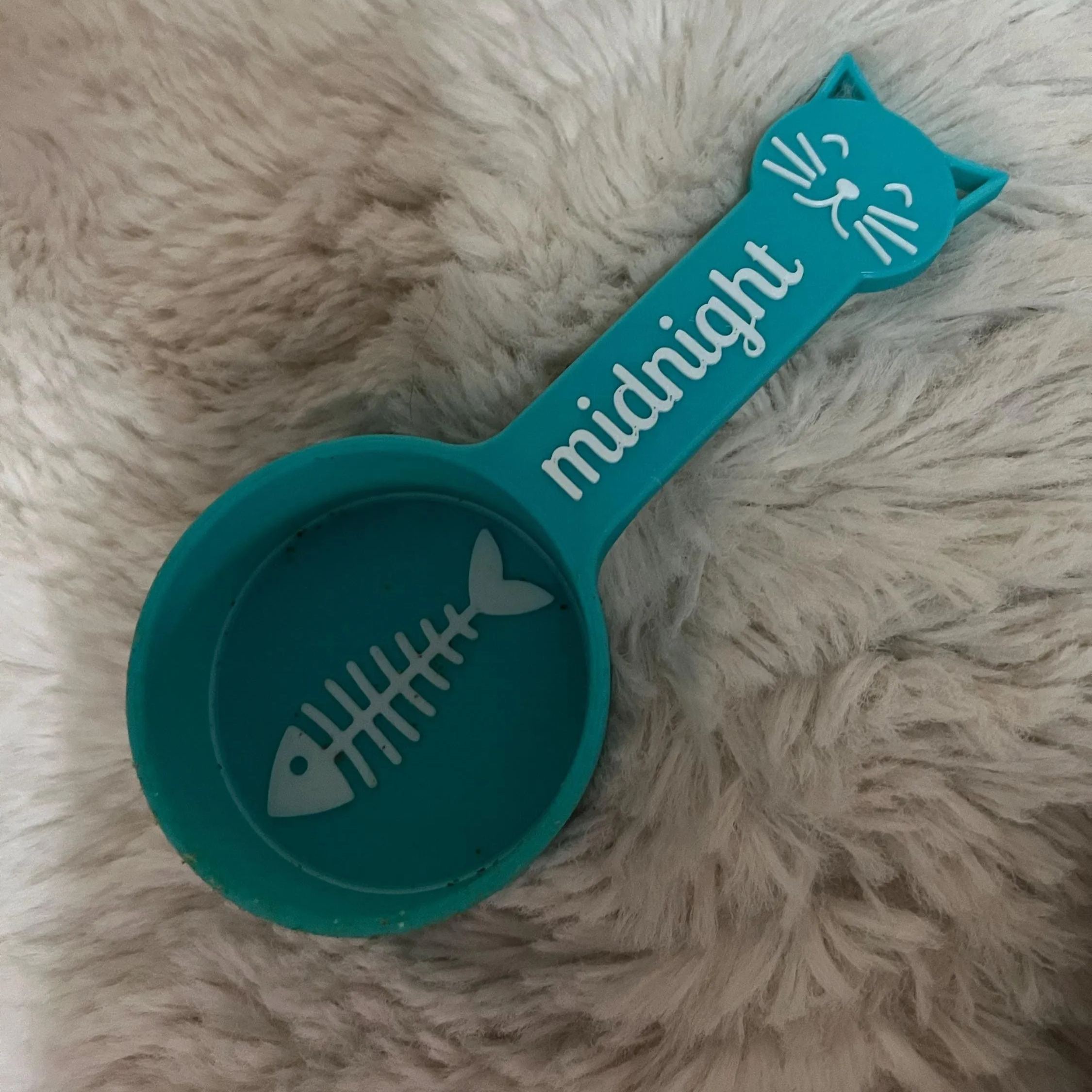 Personalized 3D Printed Fish Bone Cat Food Scoop | BKPet360