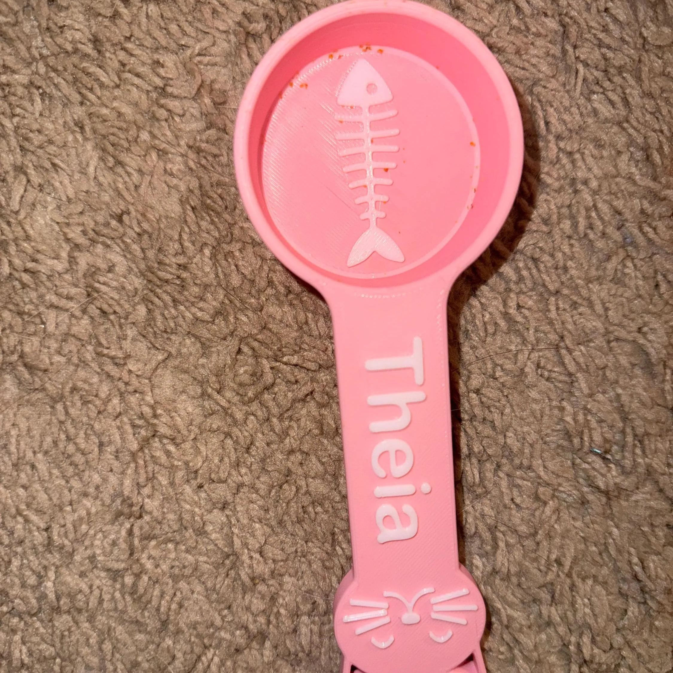 Personalized 3D Printed Fish Bone Cat Food Scoop | BKPet360