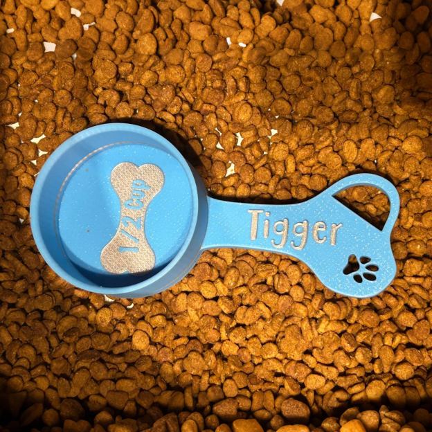 Personalized 3D Printed Measuring Dog Food Scoop | BKPet370