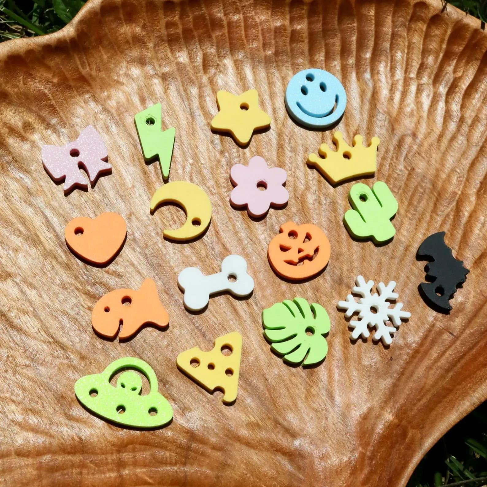 Personalized 3D Printed Midnight Pet Tag: Spooky Halloween Name ID | MNHalloween15