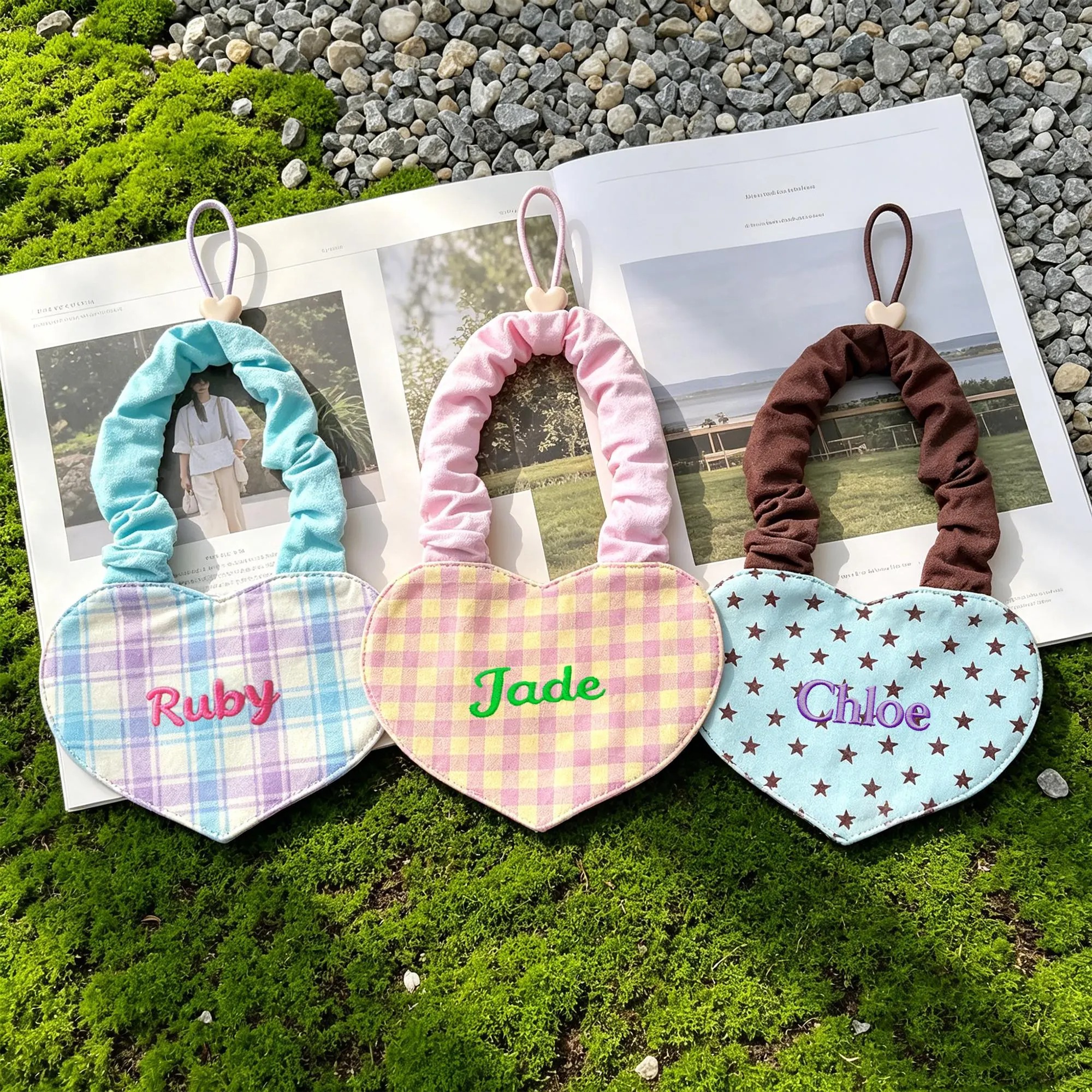 Personalized Embroidered Heart-Shaped Pet Bib Bandana | MNAccs102