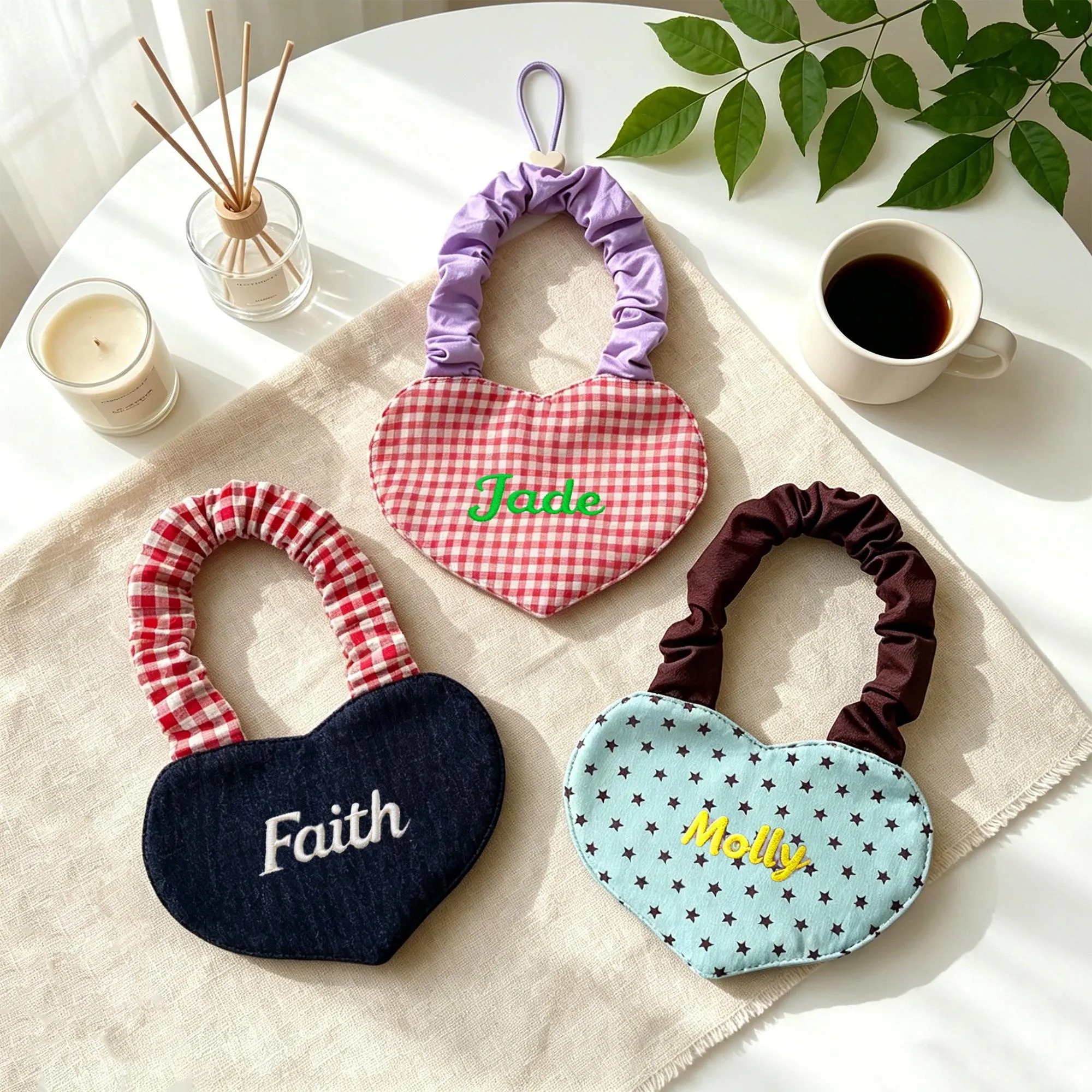 Personalized Embroidered Heart-Shaped Pet Bib Bandana | MNAccs102