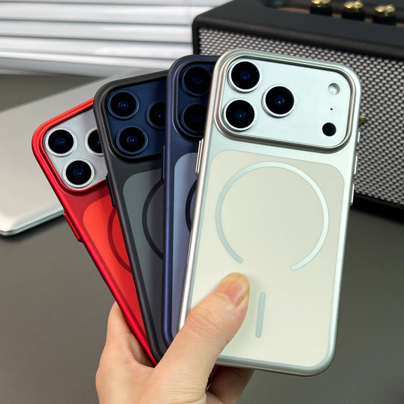  MagSafe Bare-Feel Case New Year Red Edition · 2026