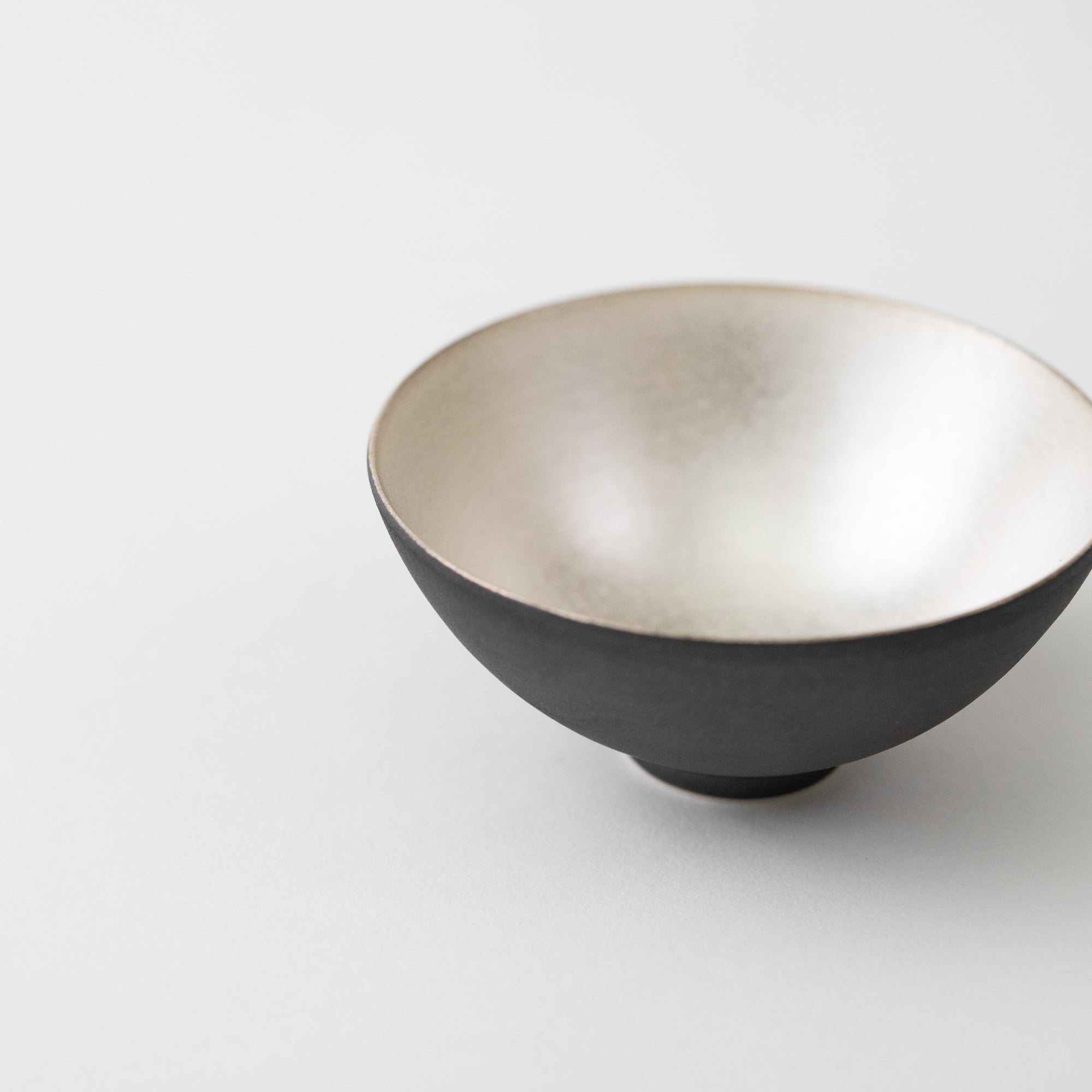 Sake/Tea Cup (Deep) / Black Glaze-Inner