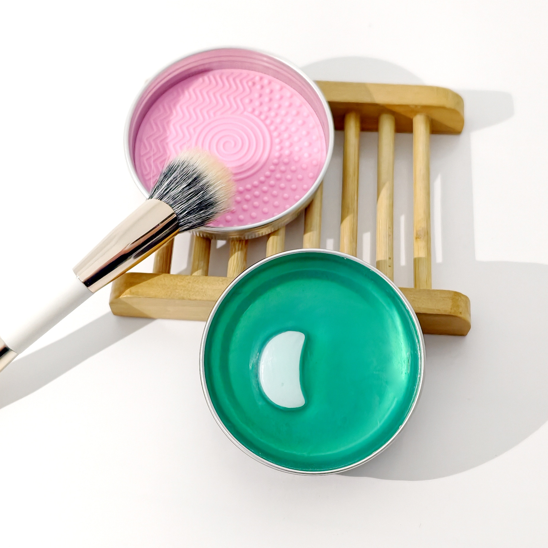 silicone Makeup Brush Cleaning Pad with Soap