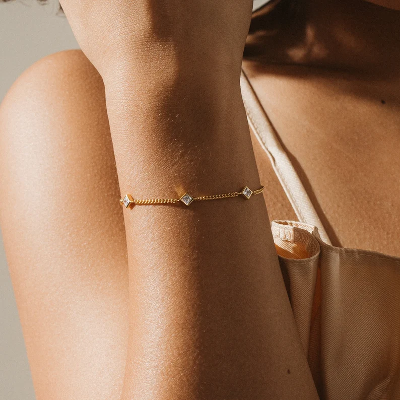 Diamond Curb Chain Bracelet By CaitlynMinimalist • Satellite Gemstone Bracelet • Minimalist Wedding Jewelry • Christmas Gift for Her • BR025