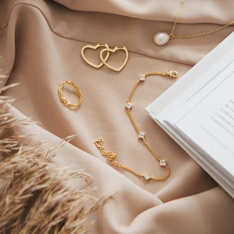 Diamond Curb Chain Bracelet By CaitlynMinimalist • Satellite Gemstone Bracelet • Minimalist Wedding Jewelry • Christmas Gift for Her • BR025