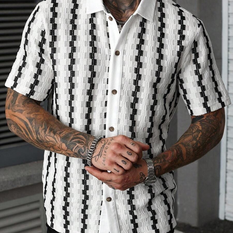 ✨Men's Short Sleeve Retro Geometric Knit Shirt🌿