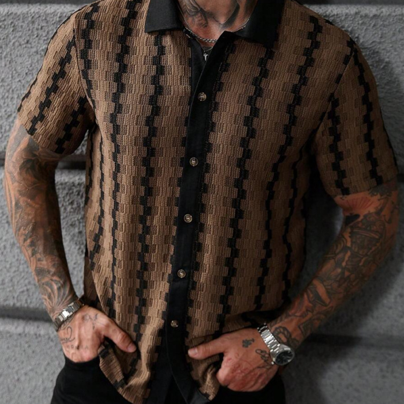 ✨Men's Short Sleeve Retro Geometric Knit Shirt🌿