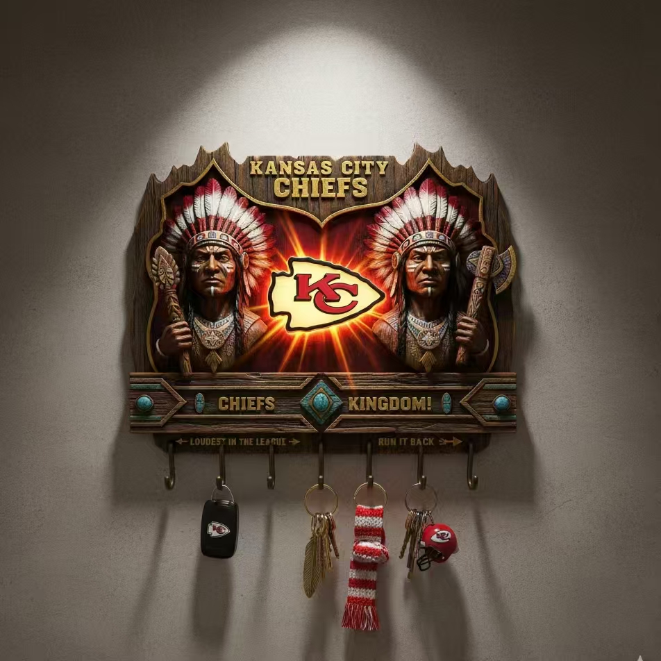 Last day, half price 🏈🌌 Spirit Guardian Wall Key Holder 🔑