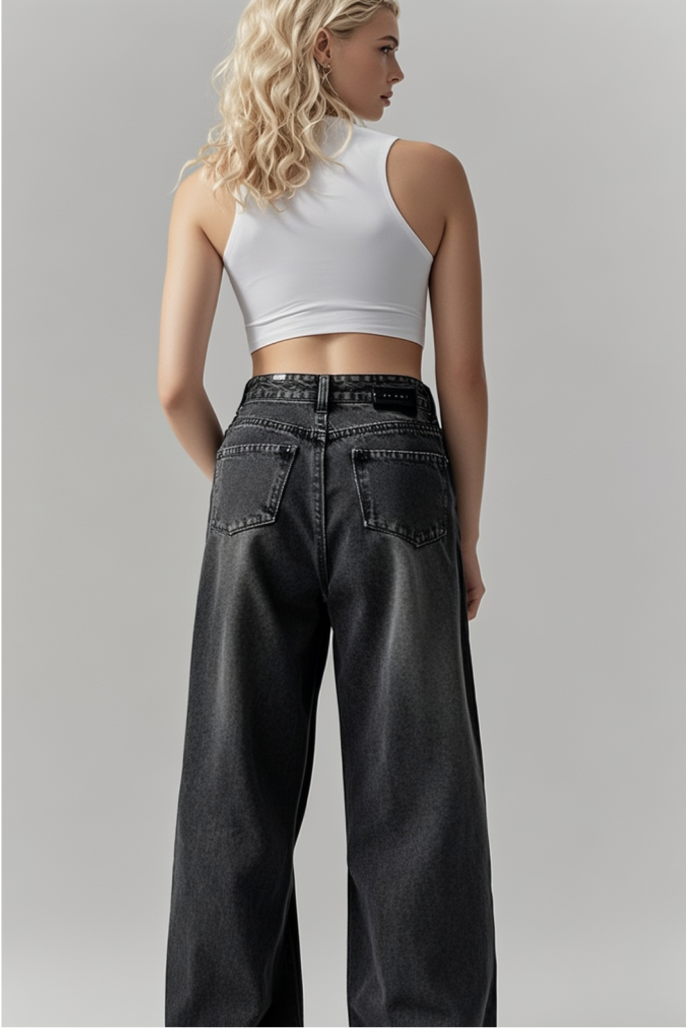 80s Mom Women's Petite Jeans