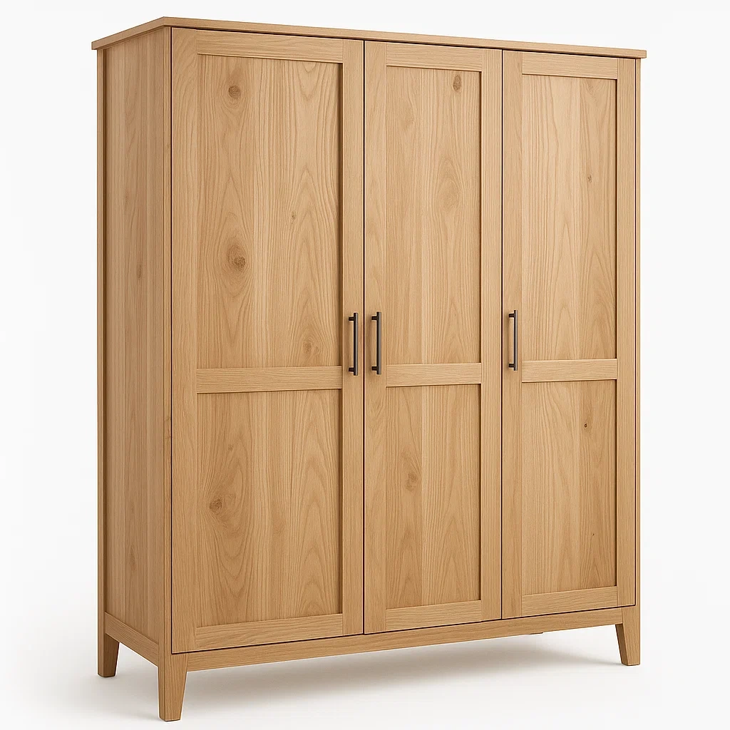 Armadio in legno massello a tre ante con maniglie-Divanimo