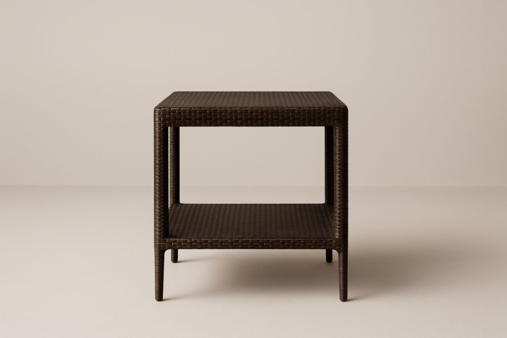 Table d'appoint carrée de patio en résine tressée marron
