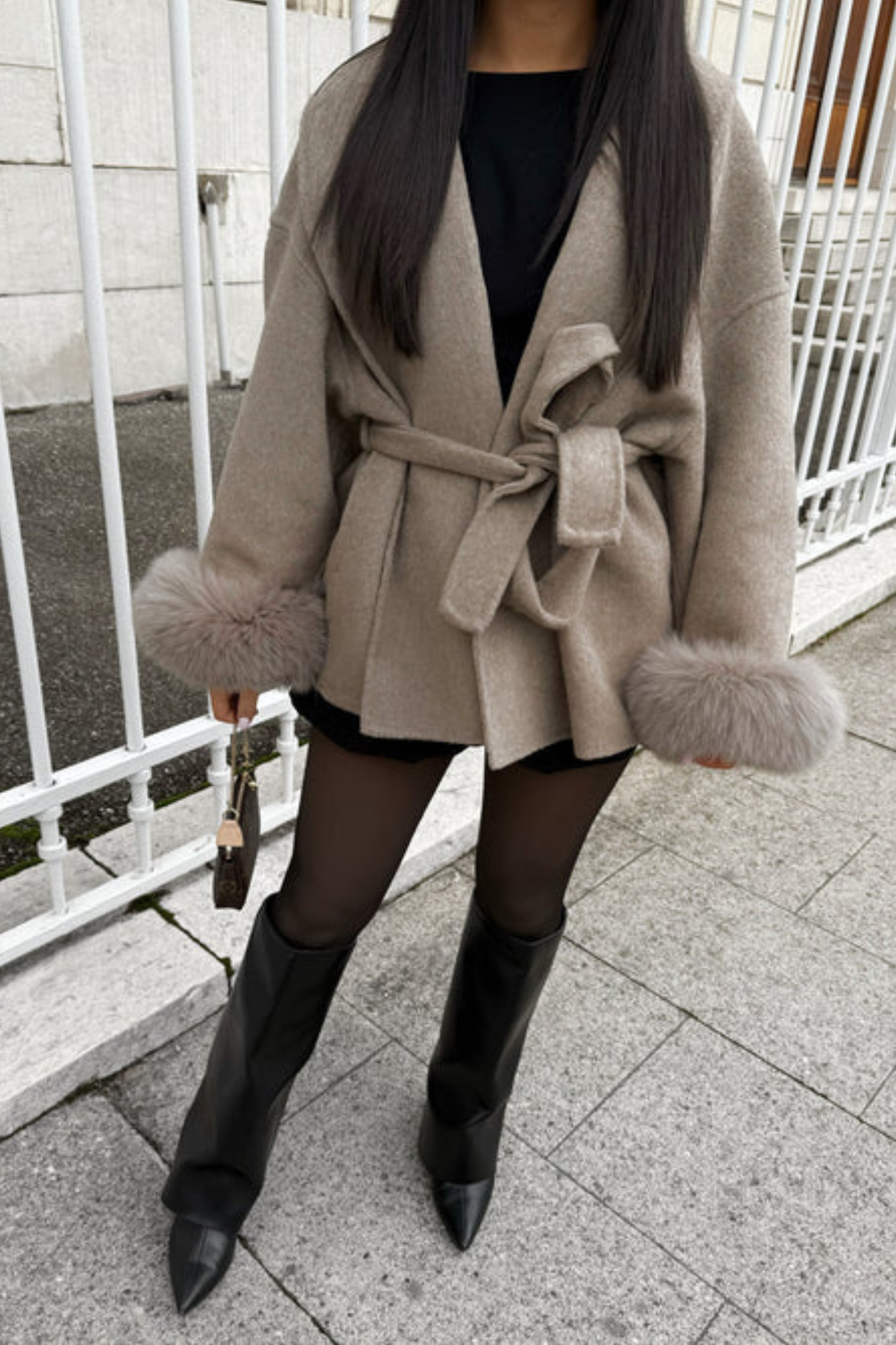 Luxury Wool Coat-Valefold