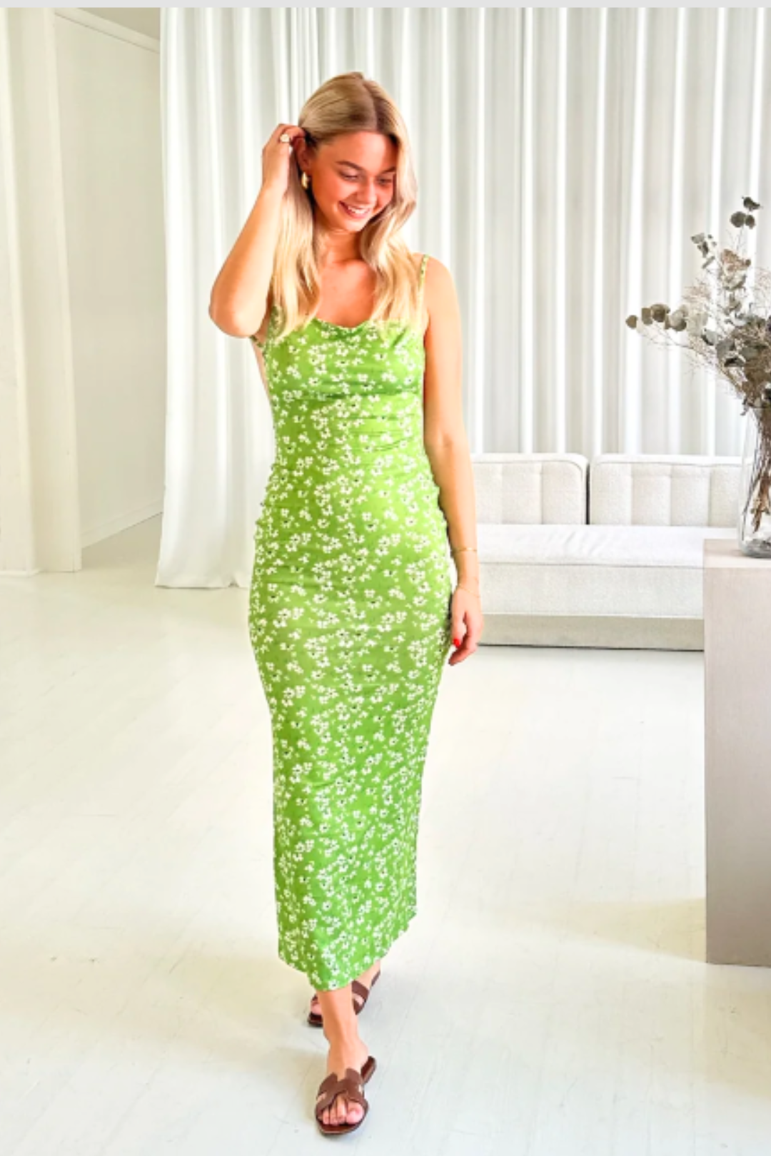 Valefold - Floral Dress