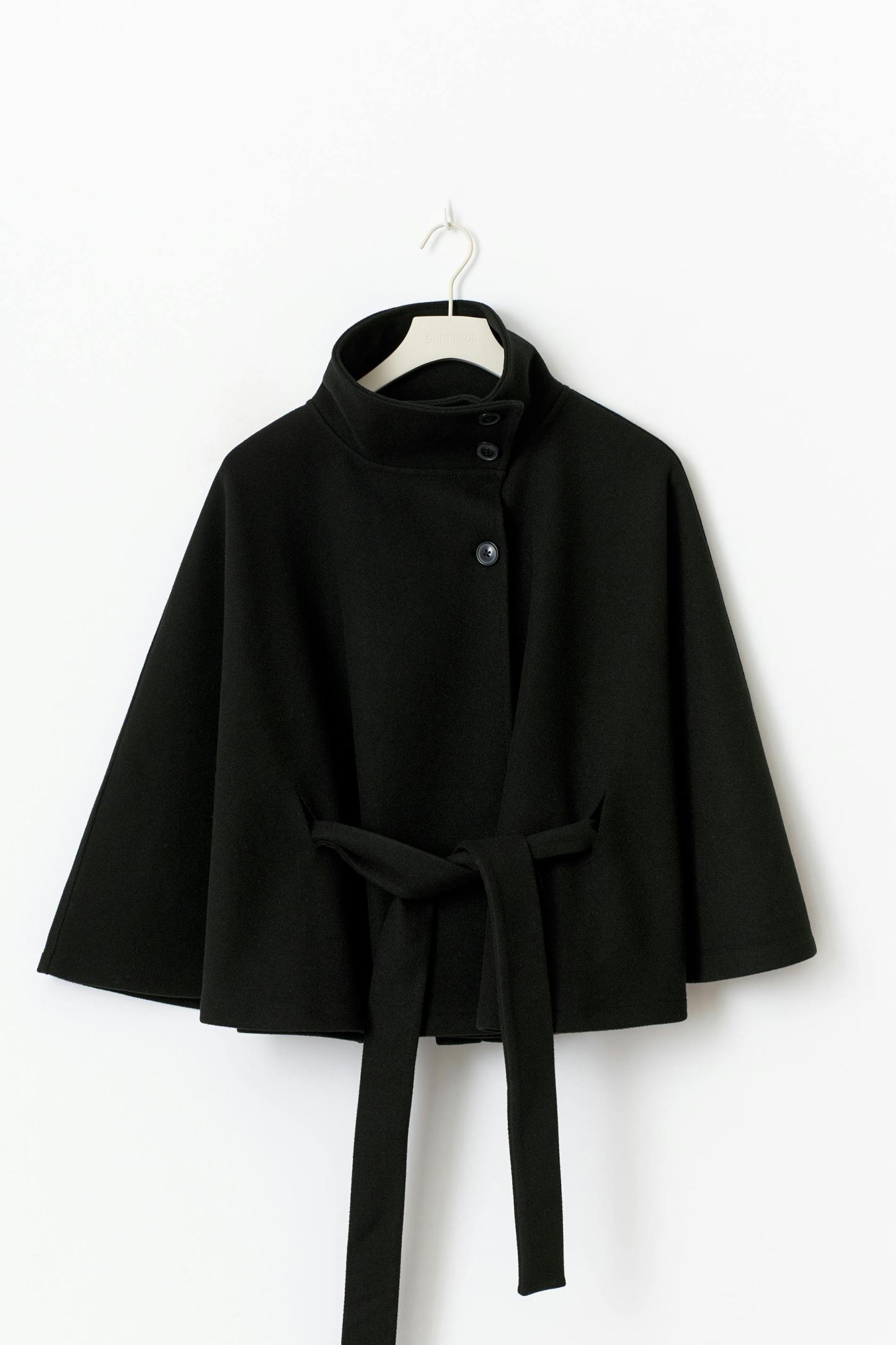 Short Cape Jacket-Valefold