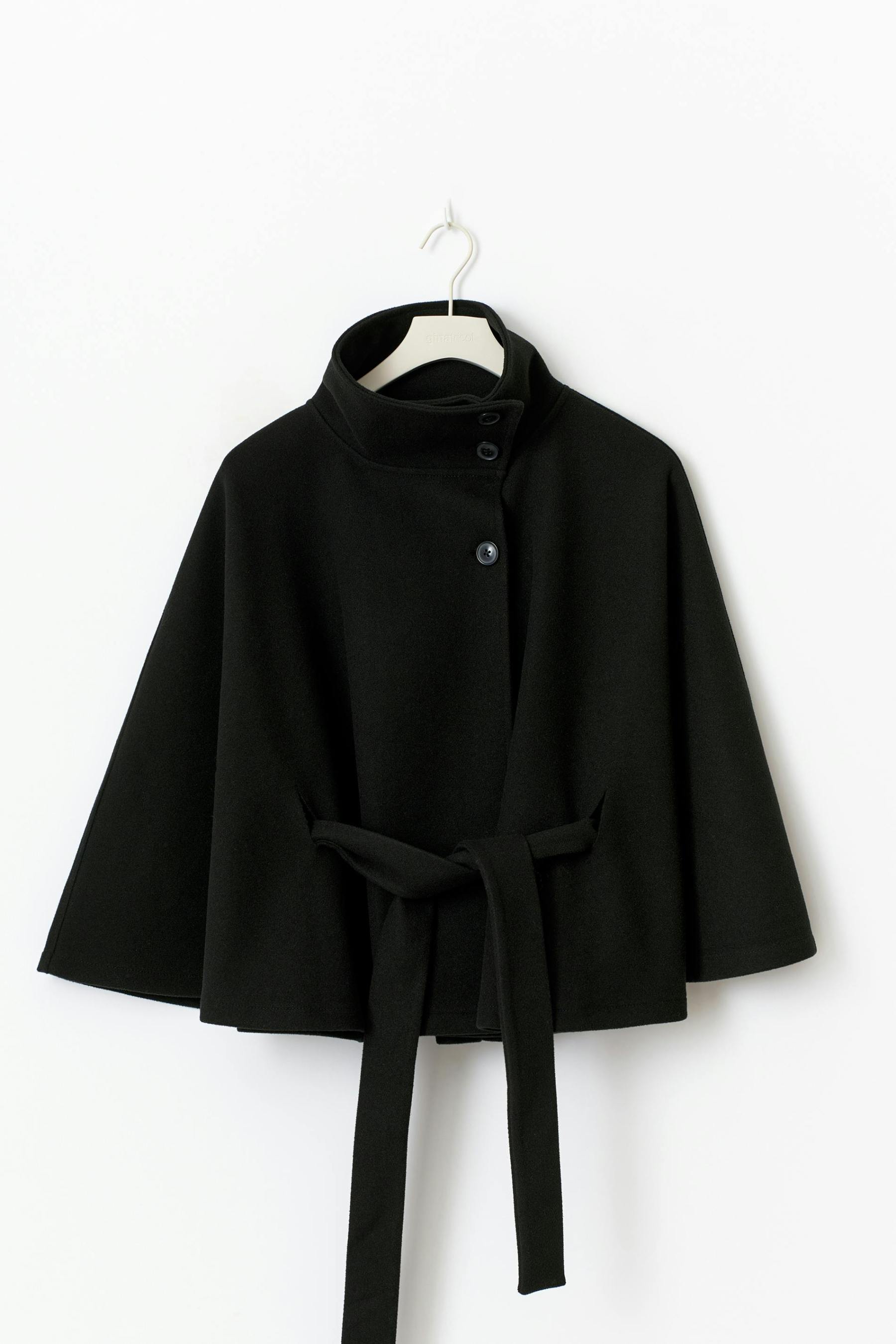 Short Cape Jacket-Valefold
