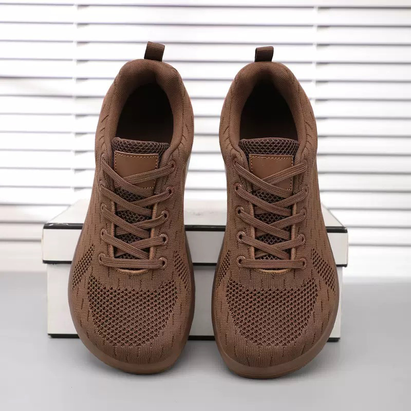extra wide toe box walking shoes brown