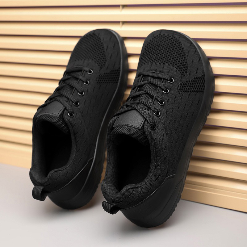 extra wide toe box walking shoes  black