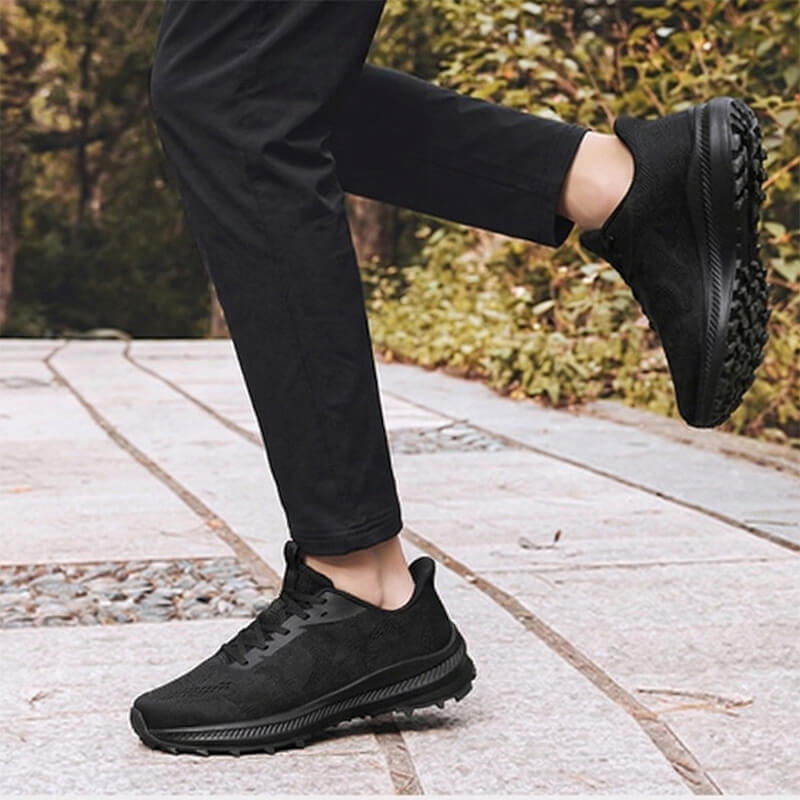 Men's Lightweight Outdoor Walking Shoes
