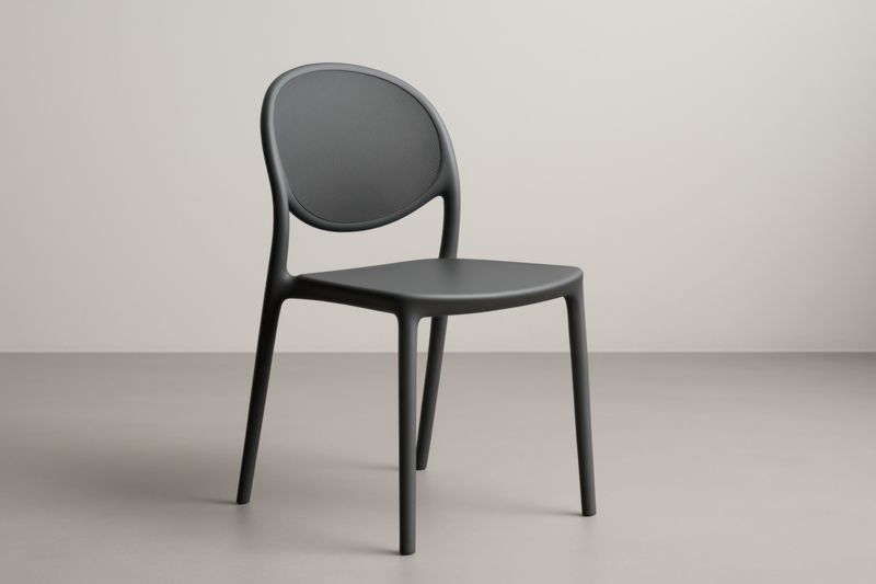 Chaise en polypropylène noire-Noravinel