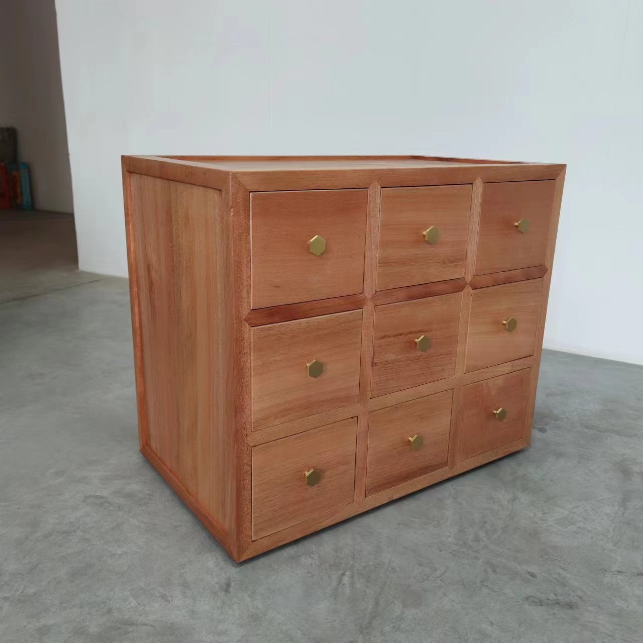 Solid Wood Cigar Cabinet – 1,200-Count Capacity