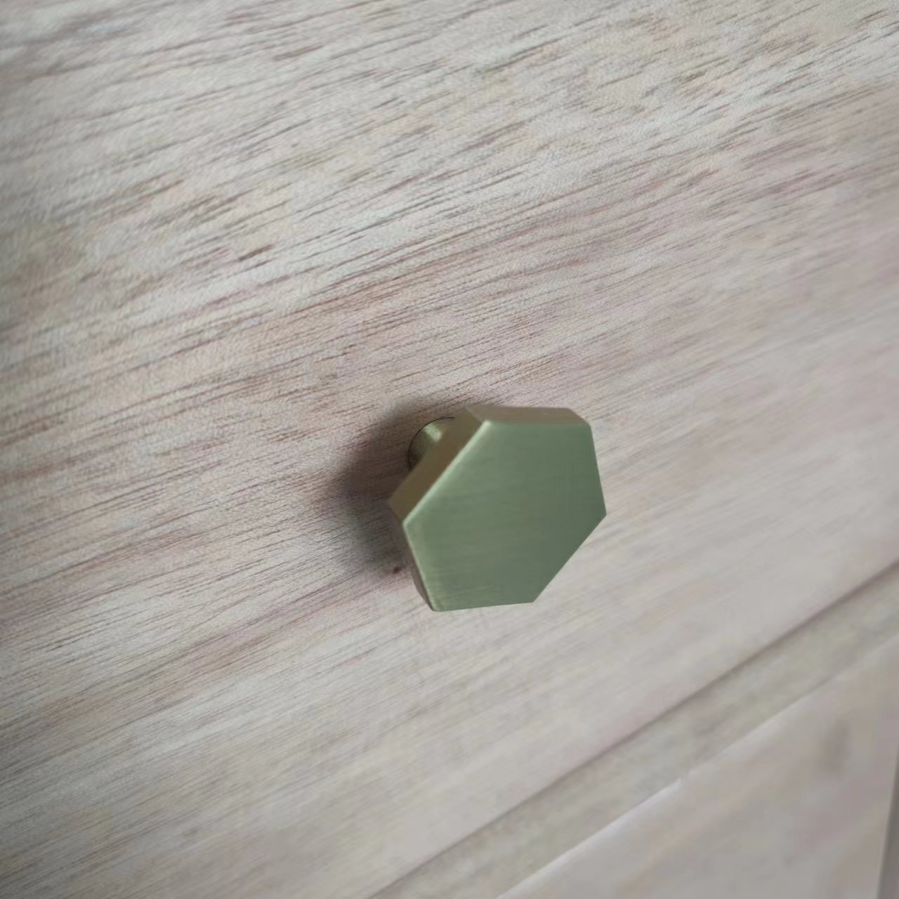 Solid Wood Cigar Cabinet – 1,200-Count Capacity