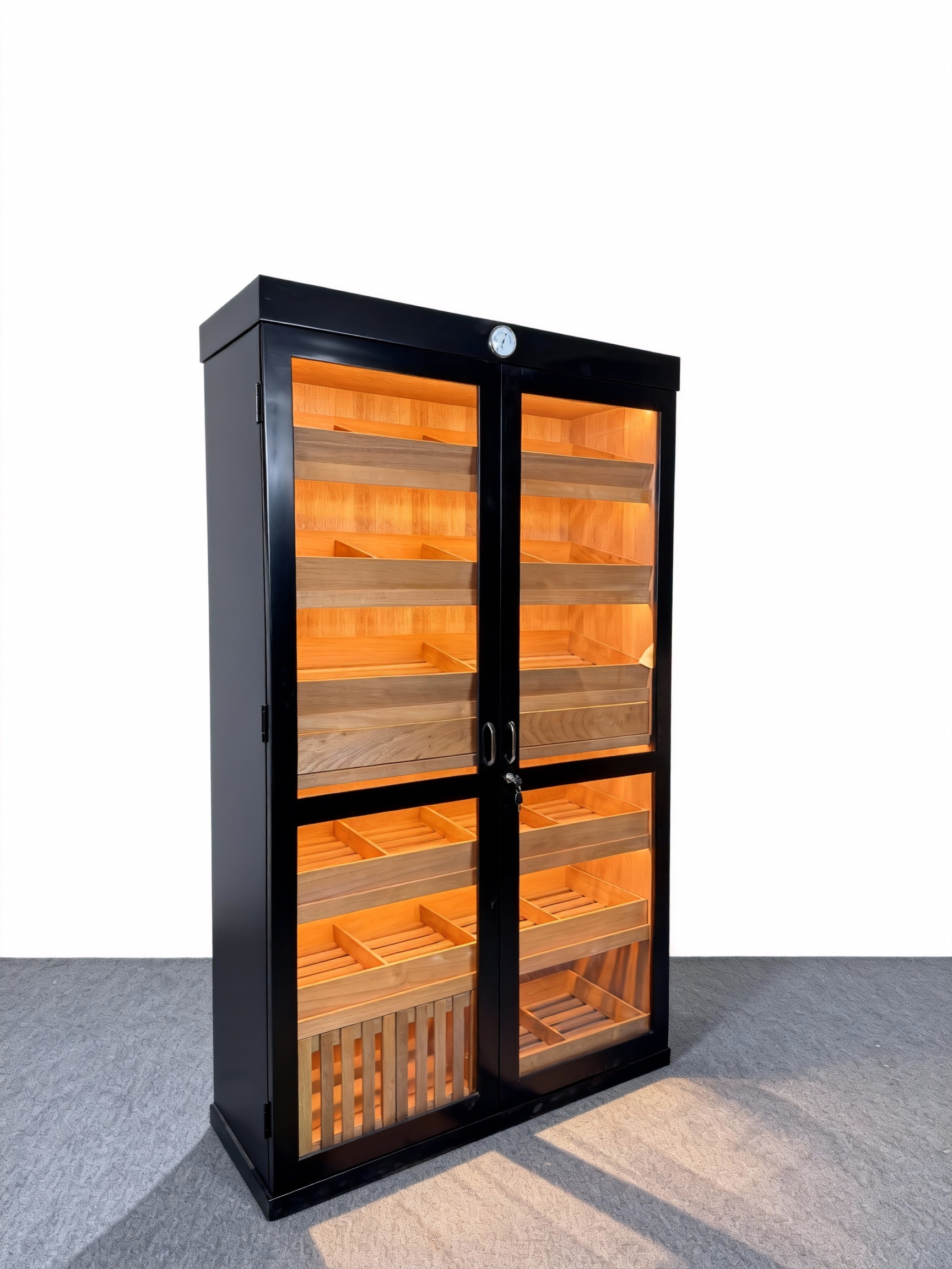 Basic Double-Door Cigar Humidor – Black