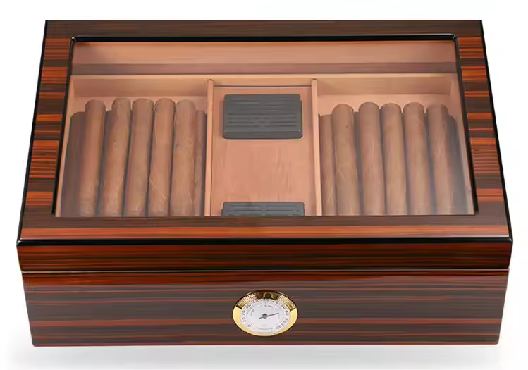 Luxury Cedar Wood Cigar Humidor Box