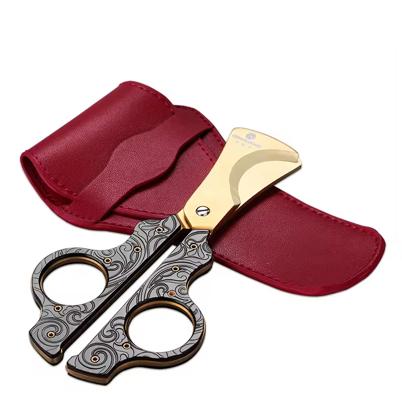 Premium Scissor-Style Cigar Cutter – Luxury Gift Box Edition