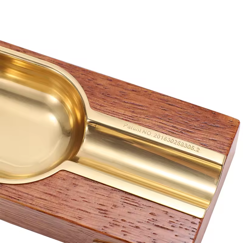 Luxury Wooden Cigar Ashtray with Metal Insert – Single Cigar Rest Design