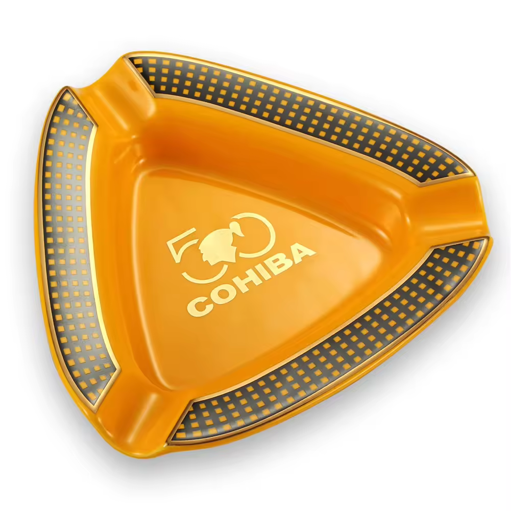 Luxury Triangular Cigar Ashtray – High-Gloss Finish with Triple Cigar Rests