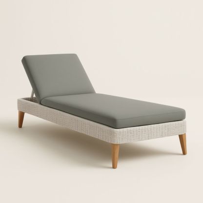 Chaise longue ajustable en rotin blanc avec coussin gris et pieds en bois