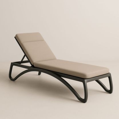 Chaise longue en aluminium avec coussin beige