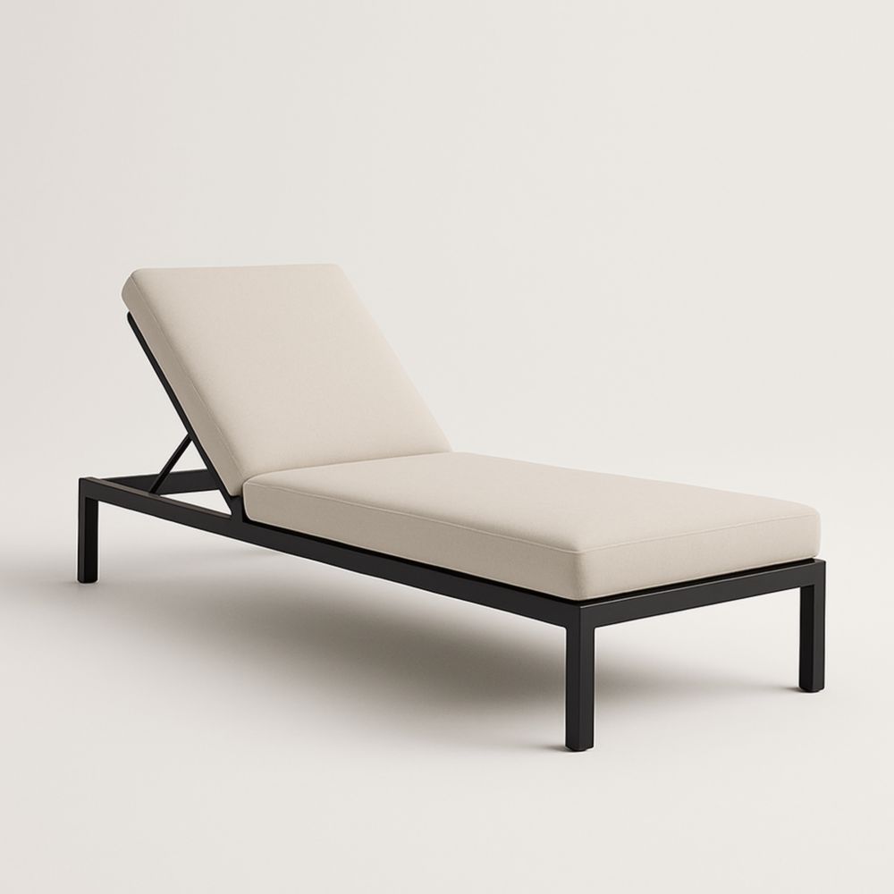 Chaise longue ajustable en métal avec coussins en polyester