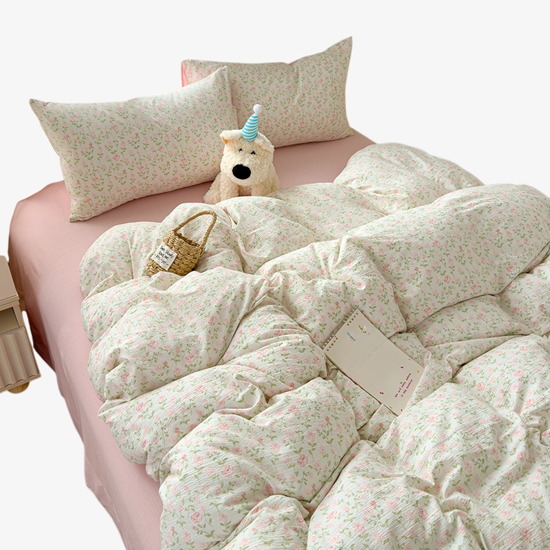 Deluxe Microfiber Jacquard Bedding Set, 4 Pieces – Bed Sheet & Duvet Cover Set