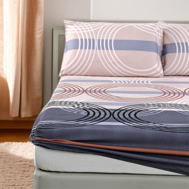 New Geometric Microfiber Bed Sheet – Double Size, Soft & Comfortable for Bedroom