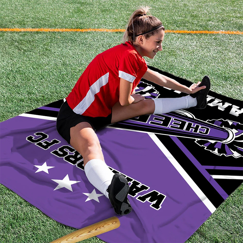 Personalized Cheerleading Blanket with Custom Name and Team Design