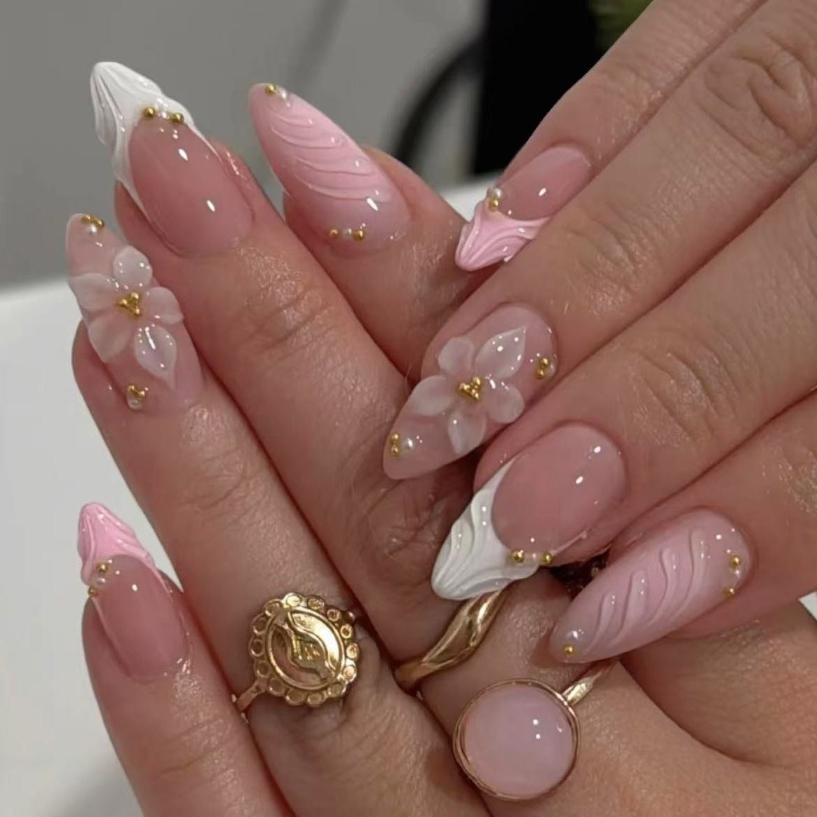 3D Ice Sculpture Nails