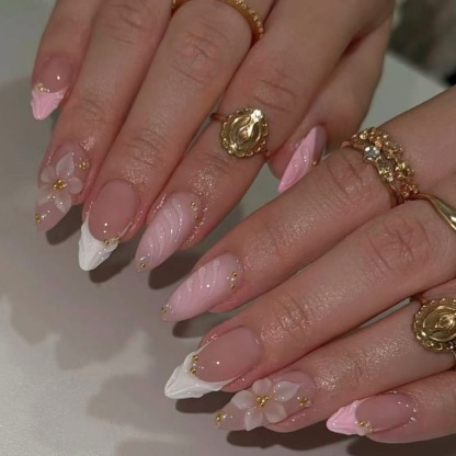 3D Ice Sculpture Nails