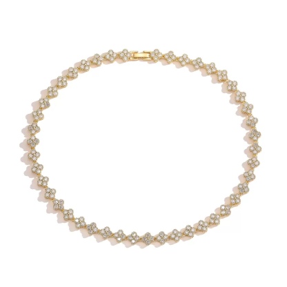 Verena Clover Necklace