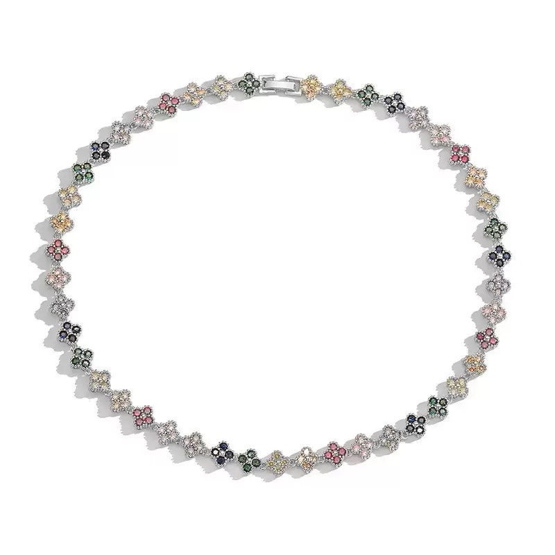 Verena Clover Necklace