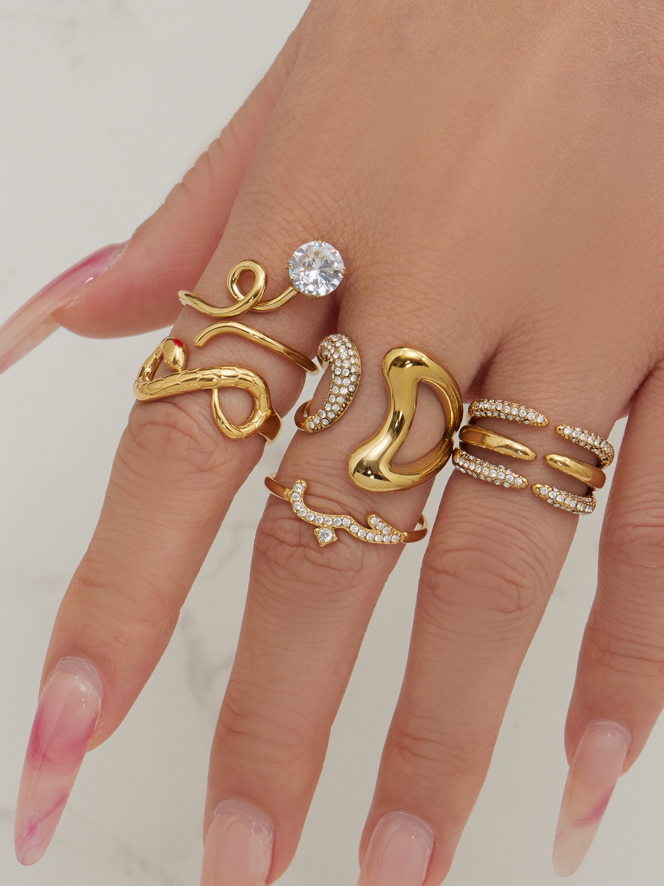 Soren Zircon Ring Set