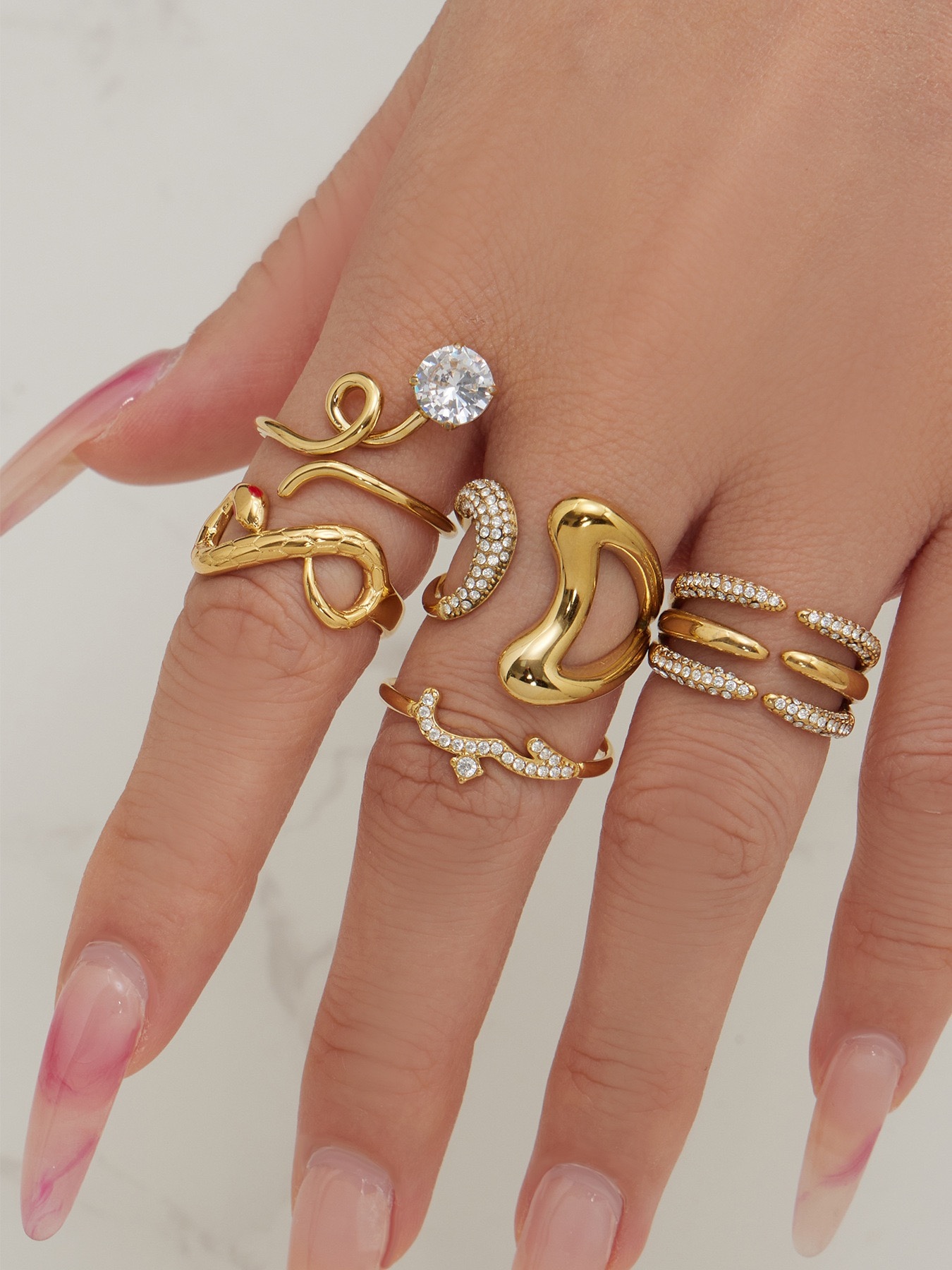 Soren Zircon Ring Set