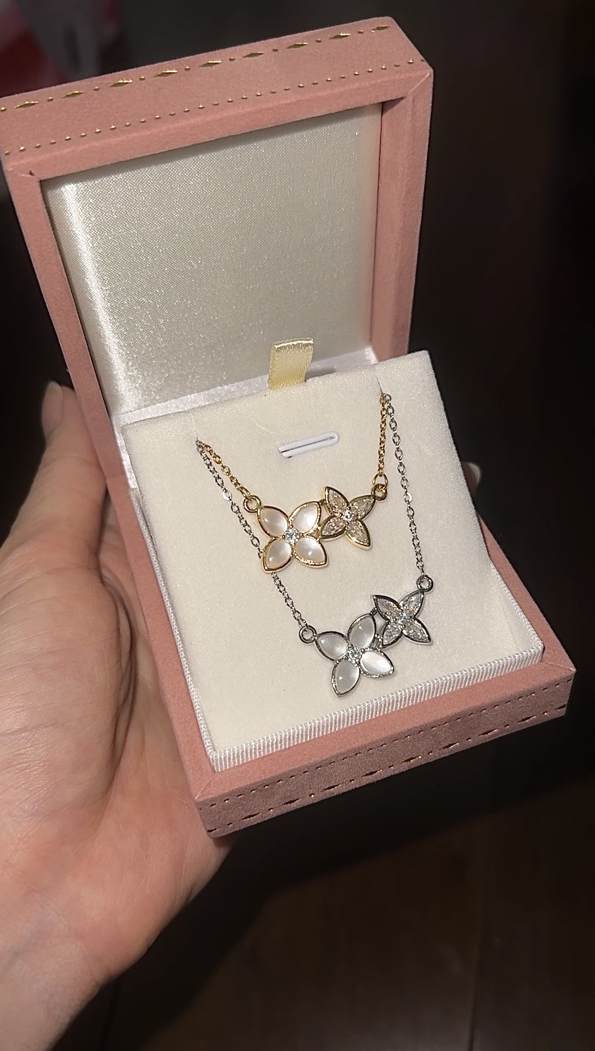 Daisy Necklace