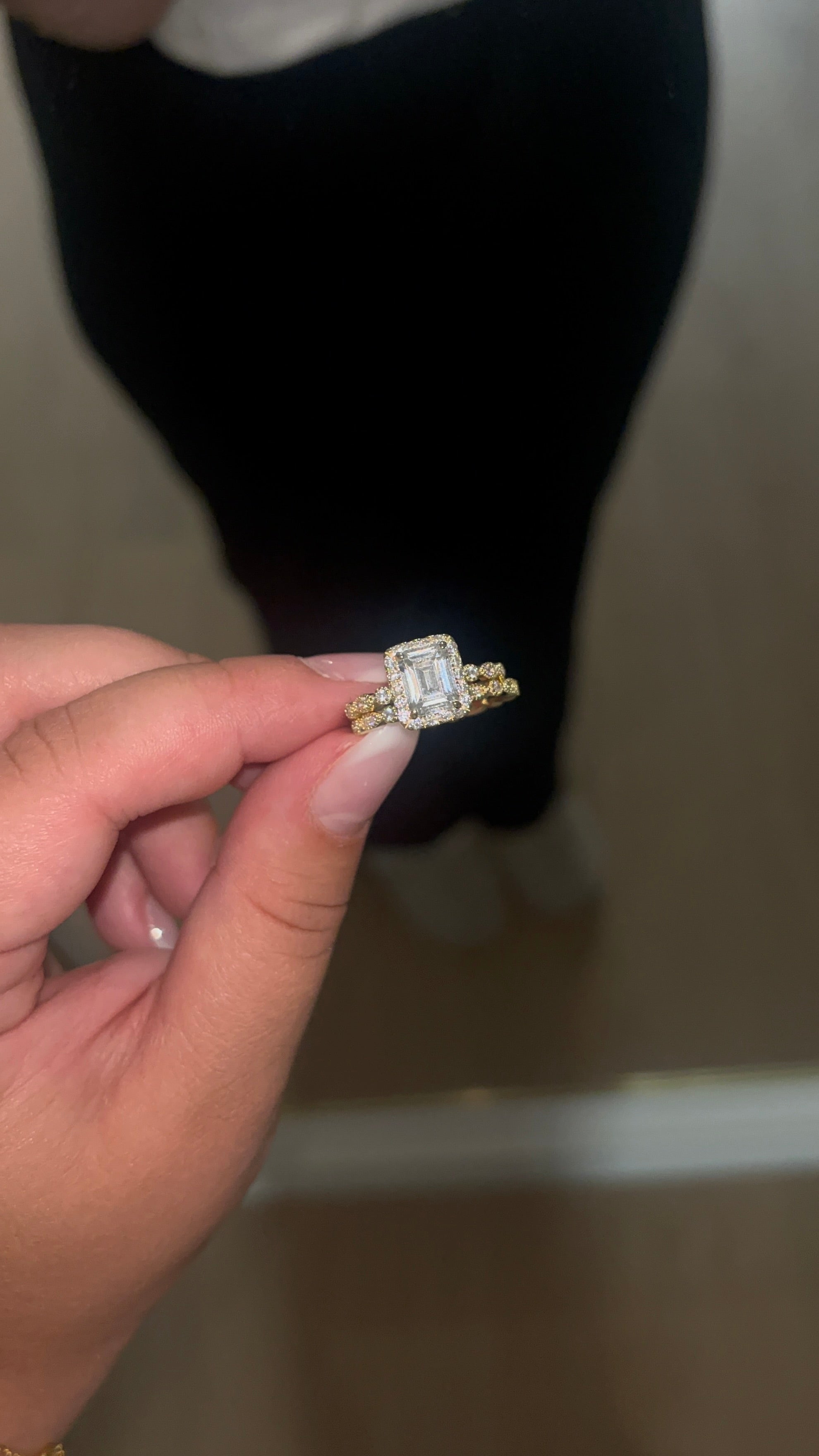 Emerald Ring | 925 Sterling Silver